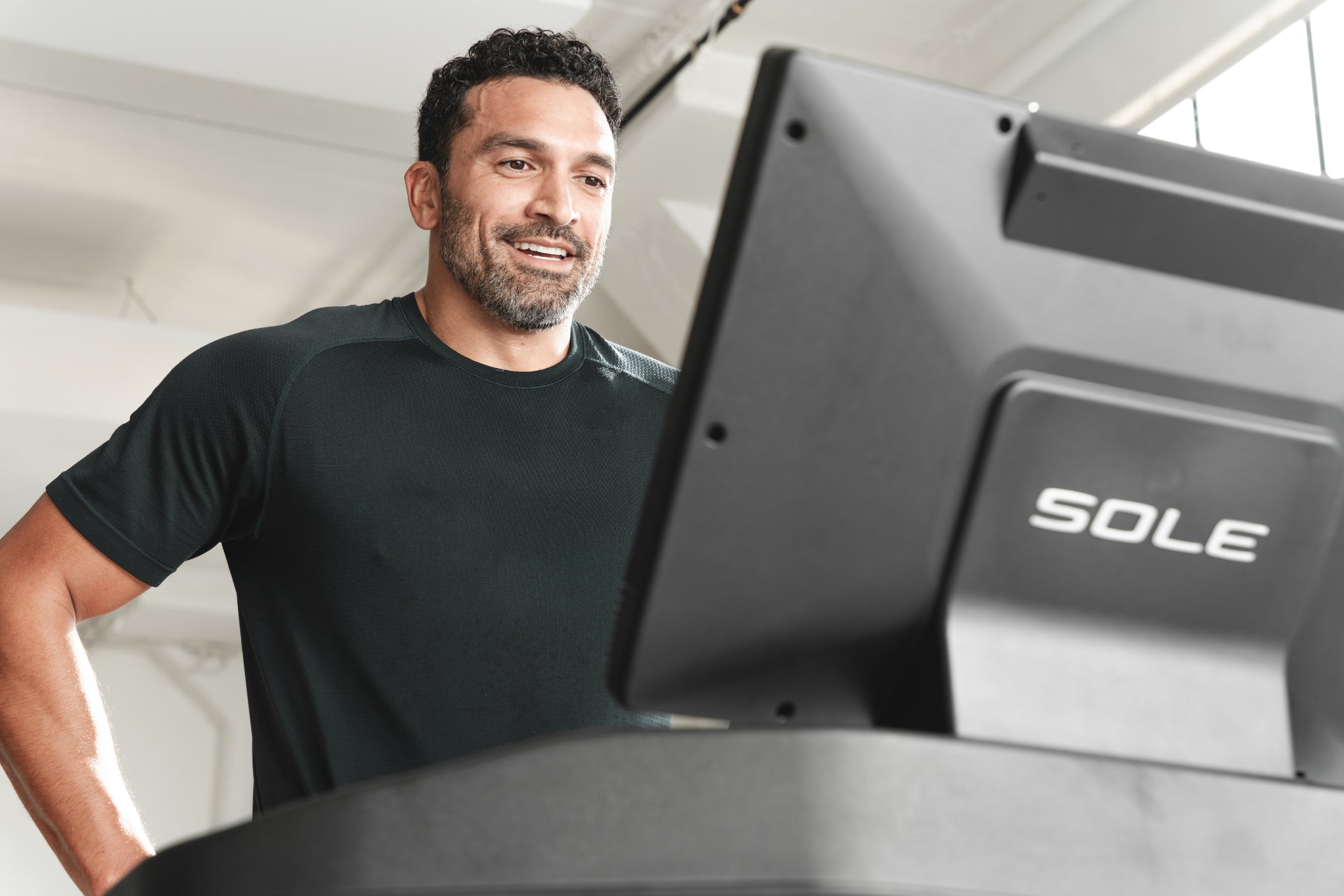 What Does Walking on a Treadmill Do to Your Body: Expert Health Insights