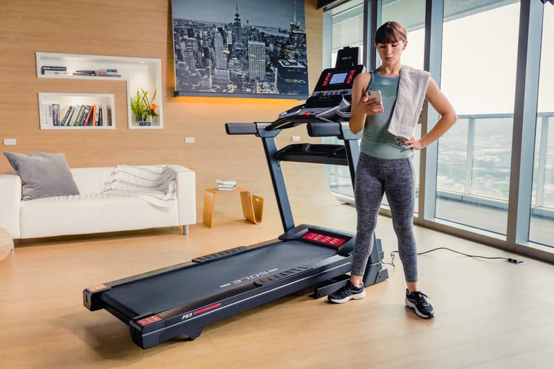 Choosing Between SOLE F63 & Horizon 7.0 Treadmills: A 2024 Analysis & Comparison