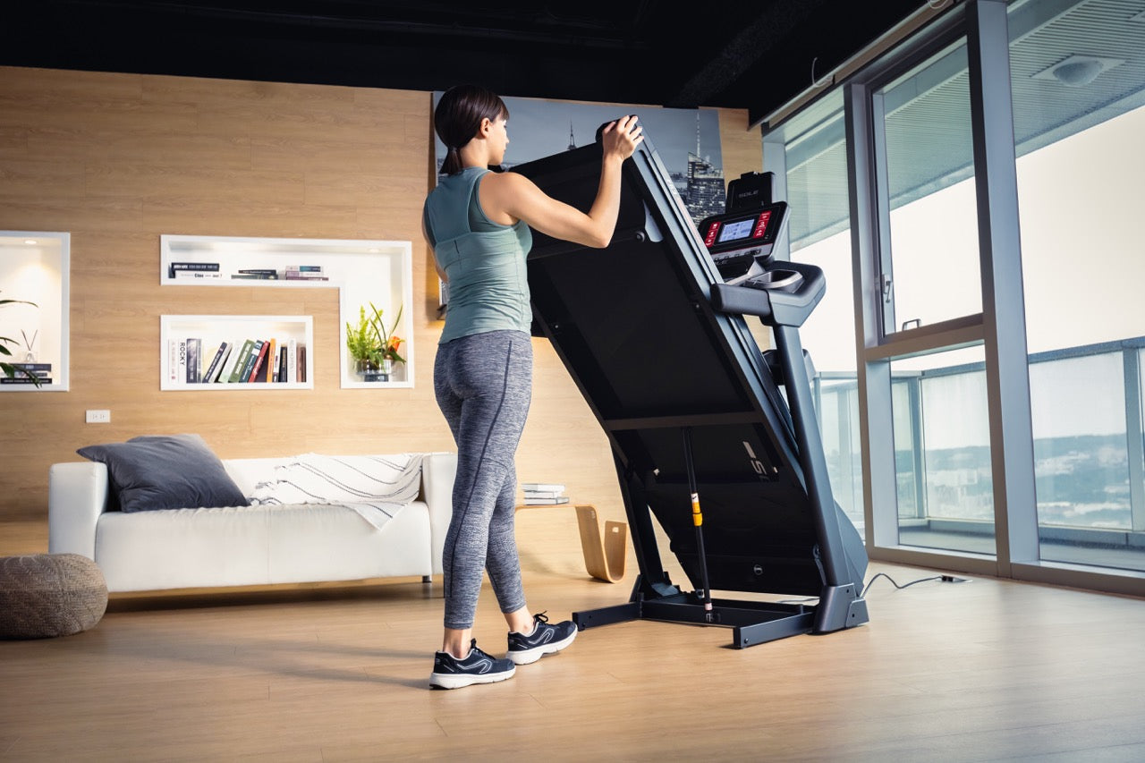 Sole discount treadmill dimensions