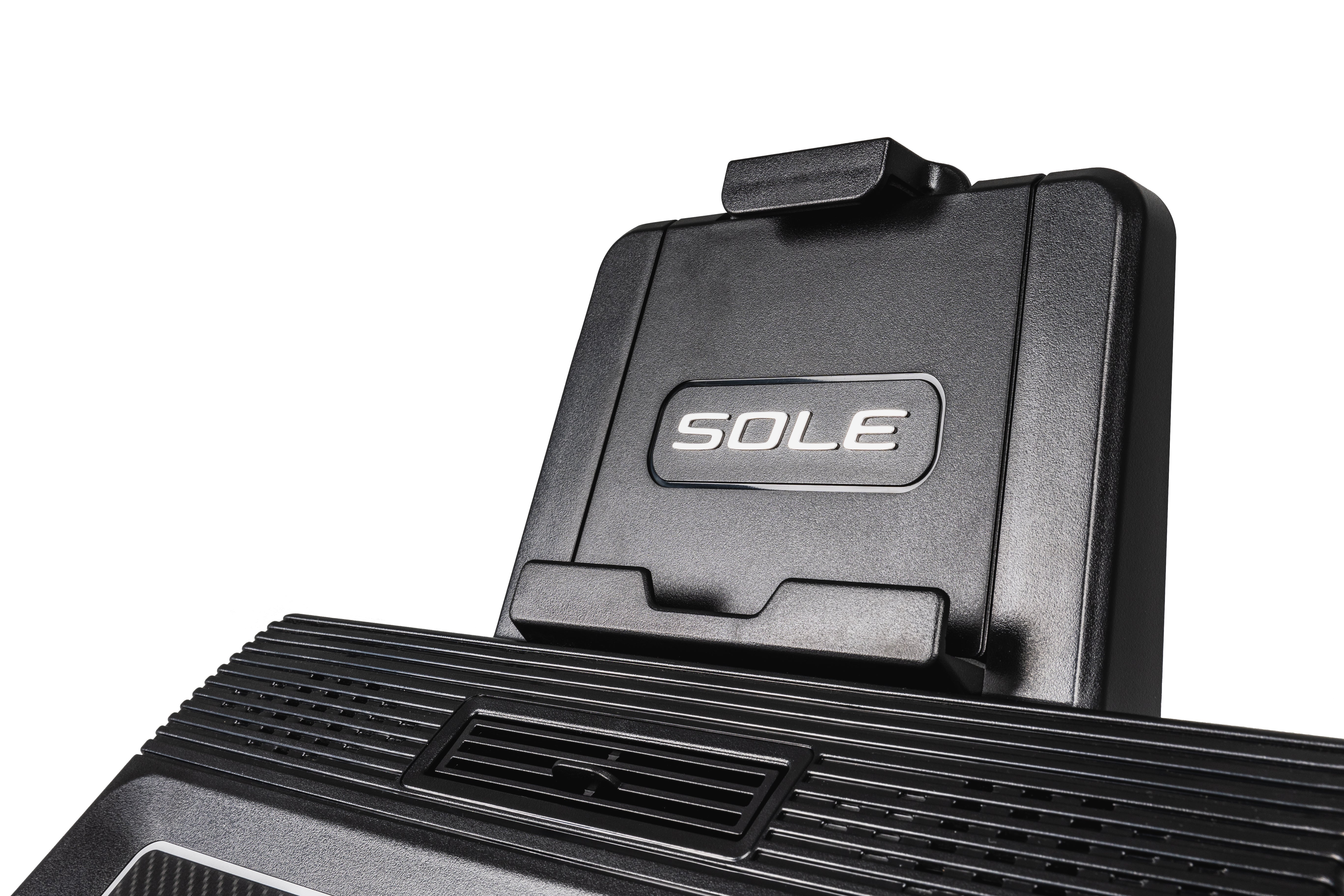 Sole e35 best sale elliptical box size