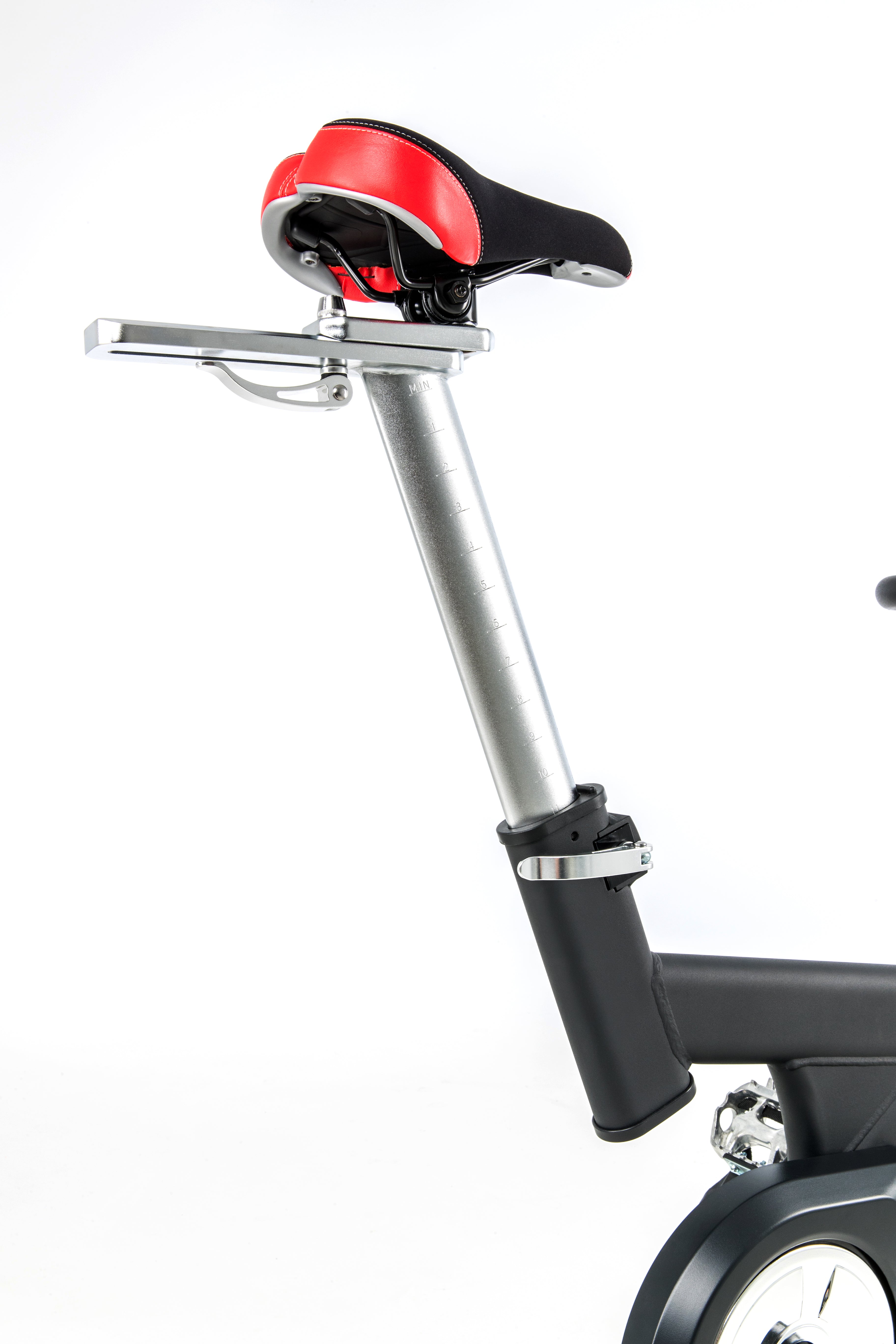 Sole fitness 2025 sb700 exercise bike